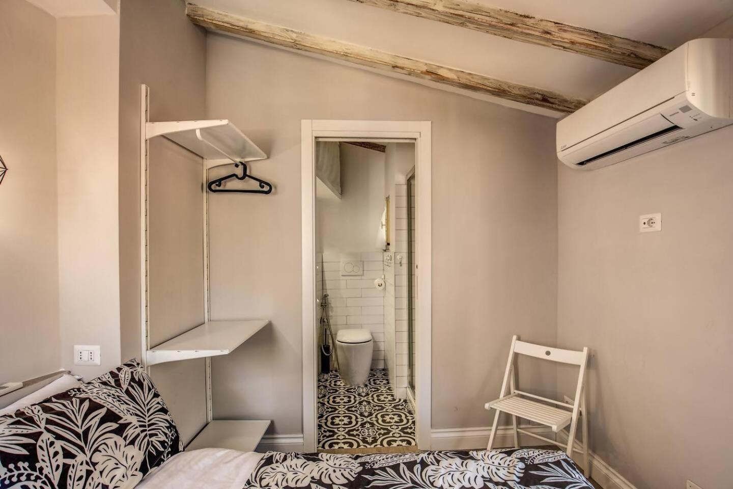 Attic With Terrace By Trevi Fountain Apartment Rome Luaran gambar