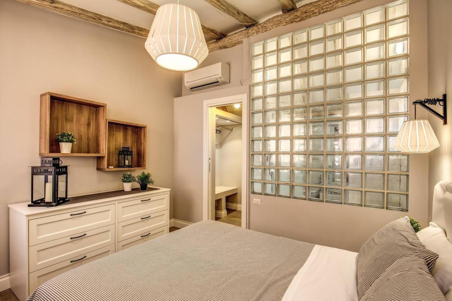 Attic With Terrace By Trevi Fountain Apartment Rome Luaran gambar