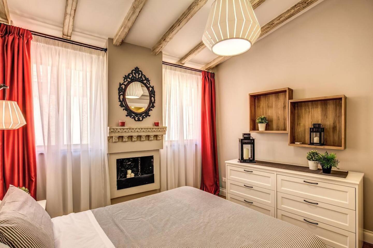 Attic With Terrace By Trevi Fountain Apartment Rome Luaran gambar